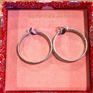Lucky Brand Silver Toned Detailed Hoop Earrings-- NEW in box!